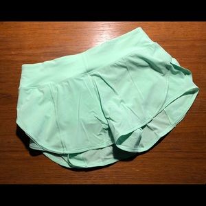 lululemon attack the track short